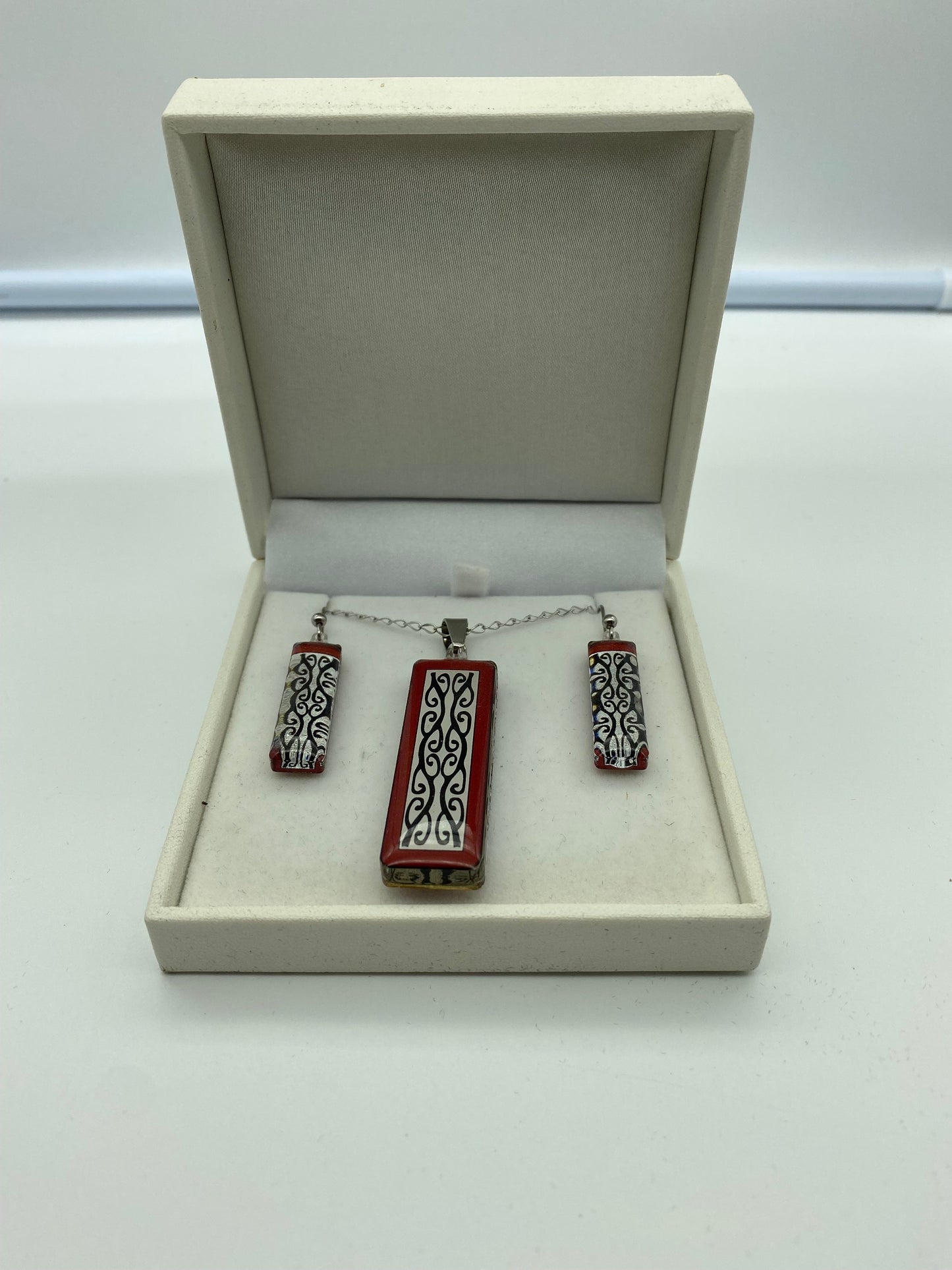 Resin Kowhaiwhai Pendant and Earring Set