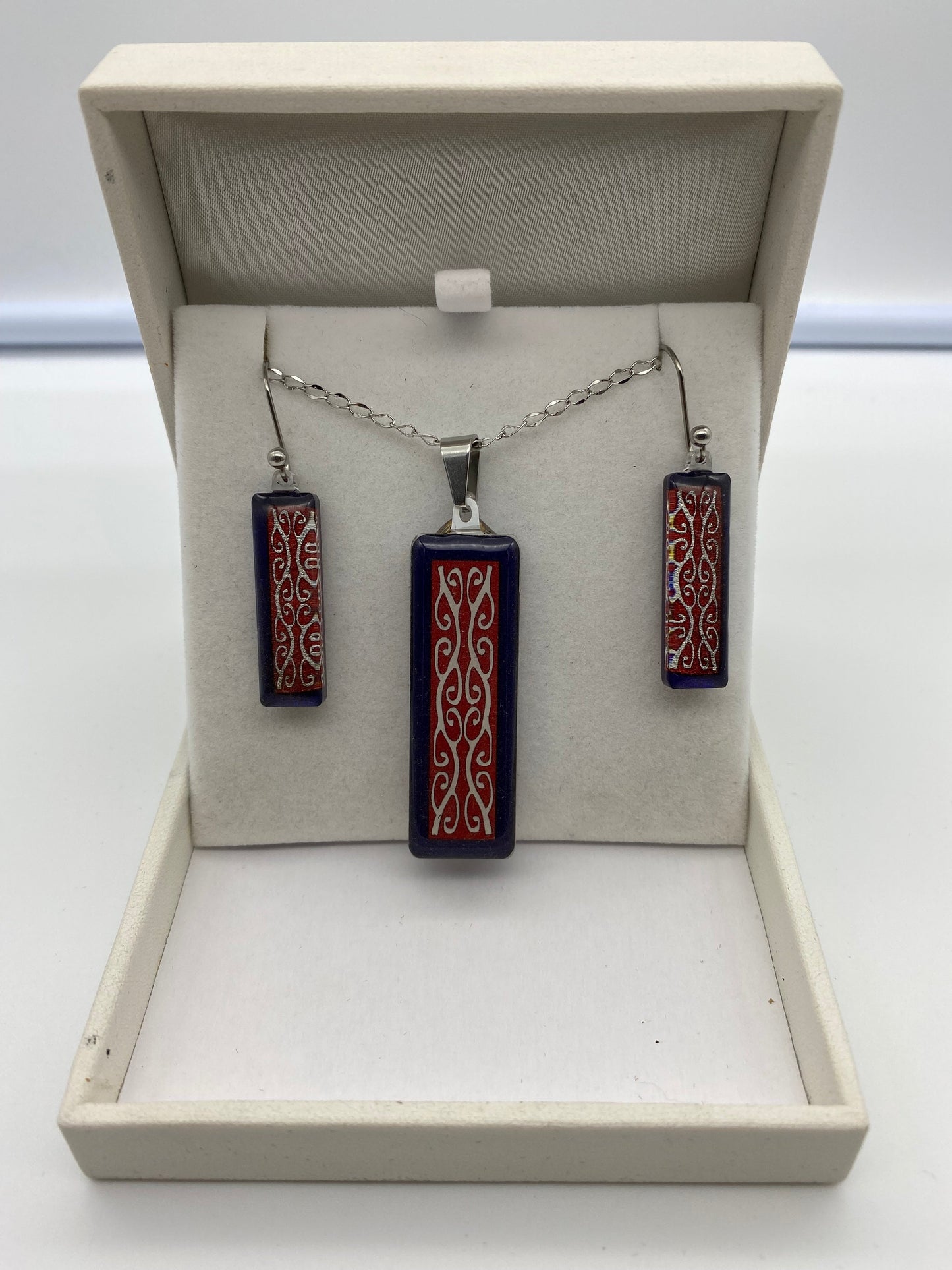 Resin Kowhaiwhai Pendant and Earring Set