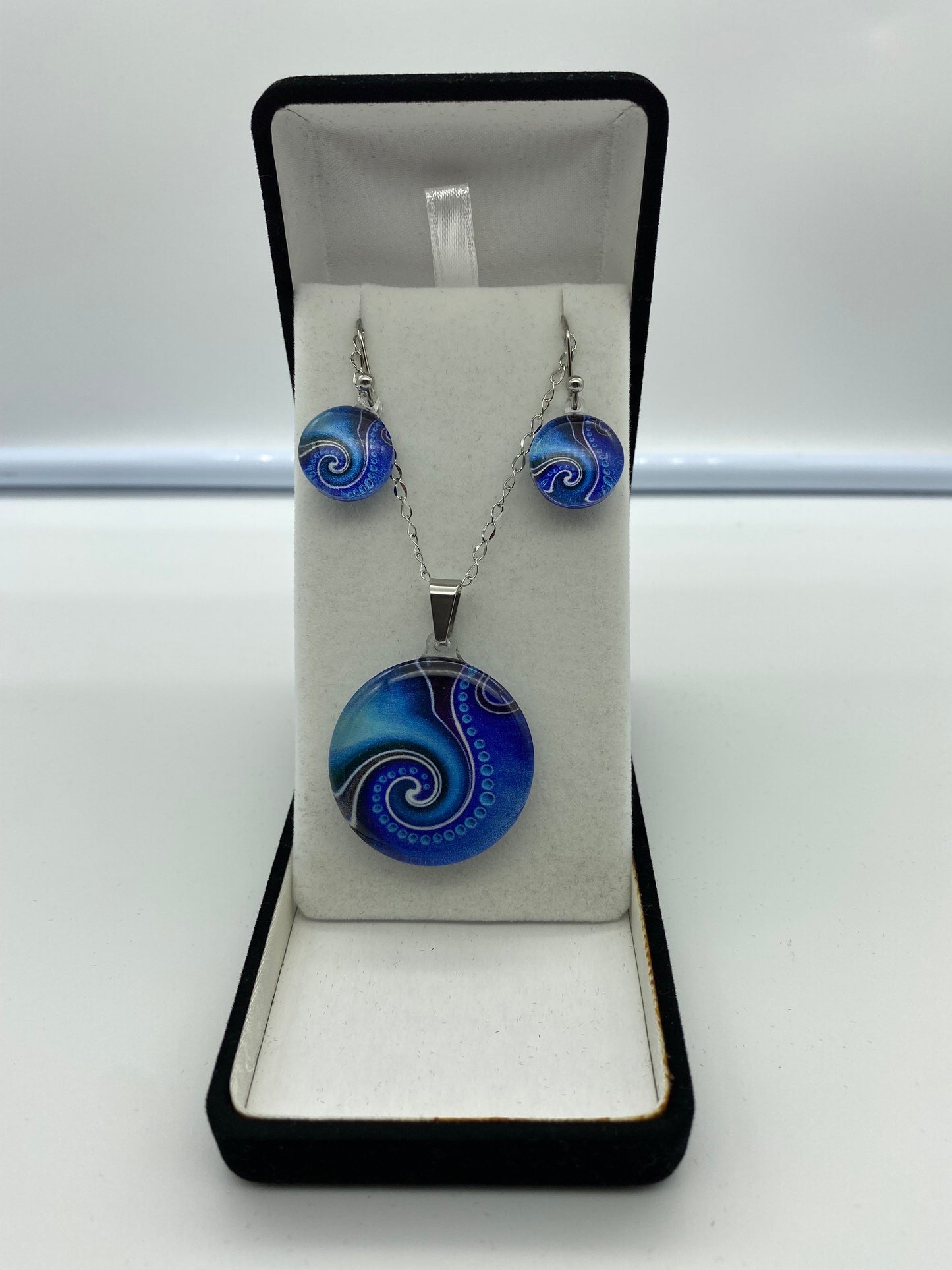 Resin Pendant and Earring Set #4