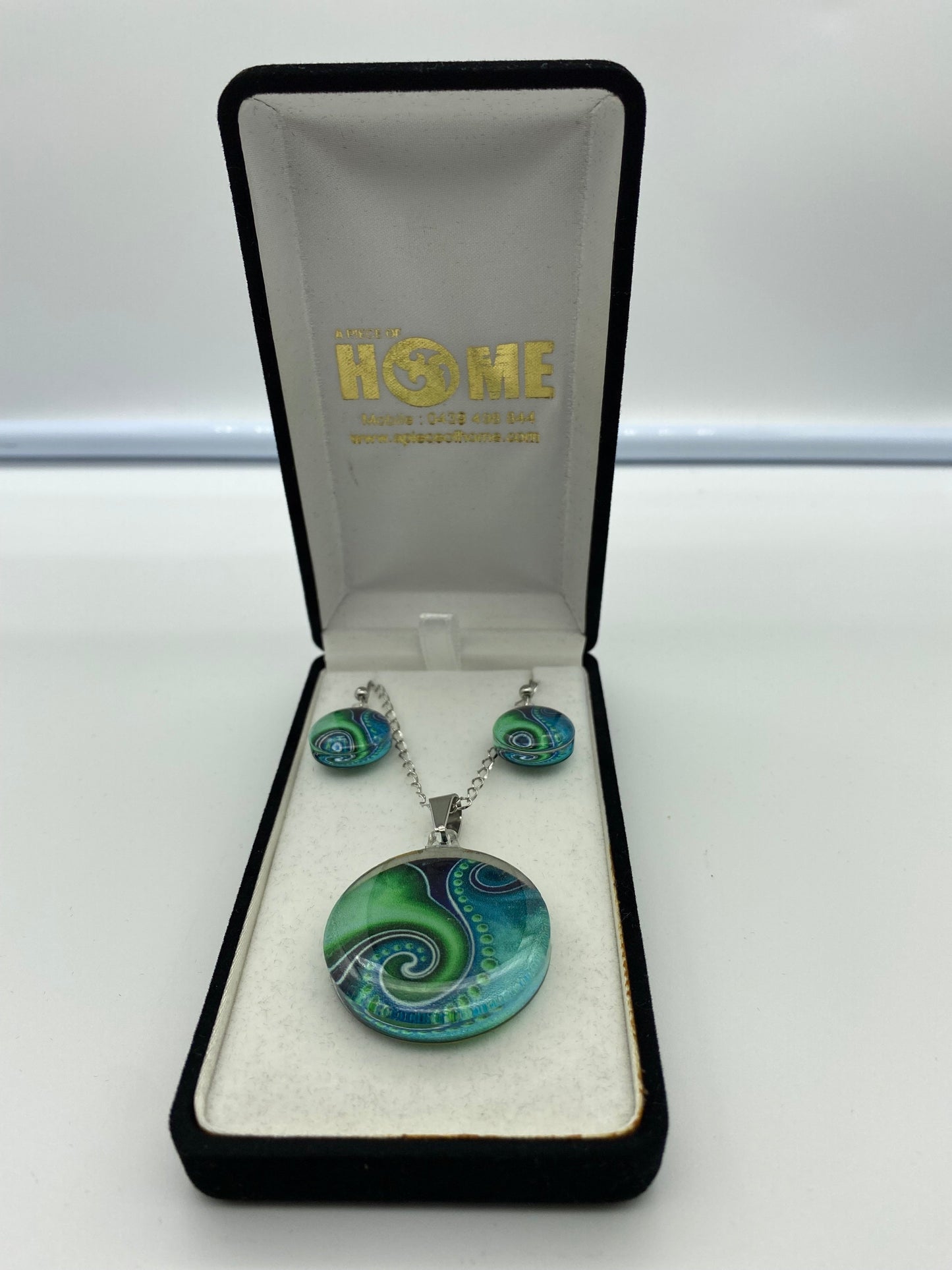 Resin Pendant and Earring Set #4