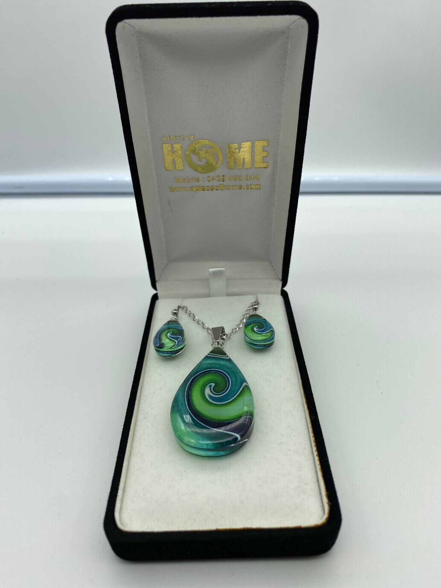 Resin Pendant and Earring Set #5