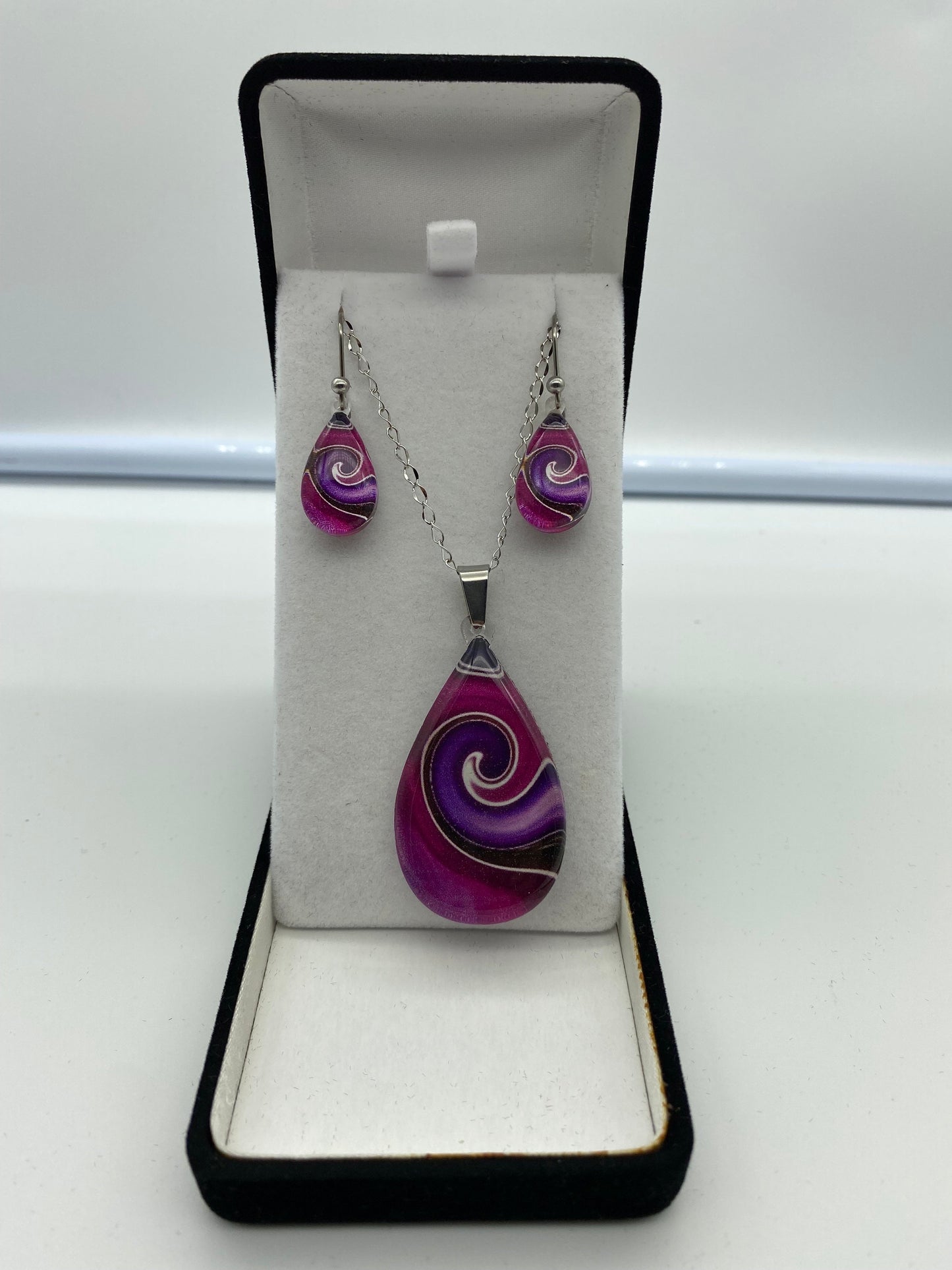 Resin Pendant and Earring Set #5