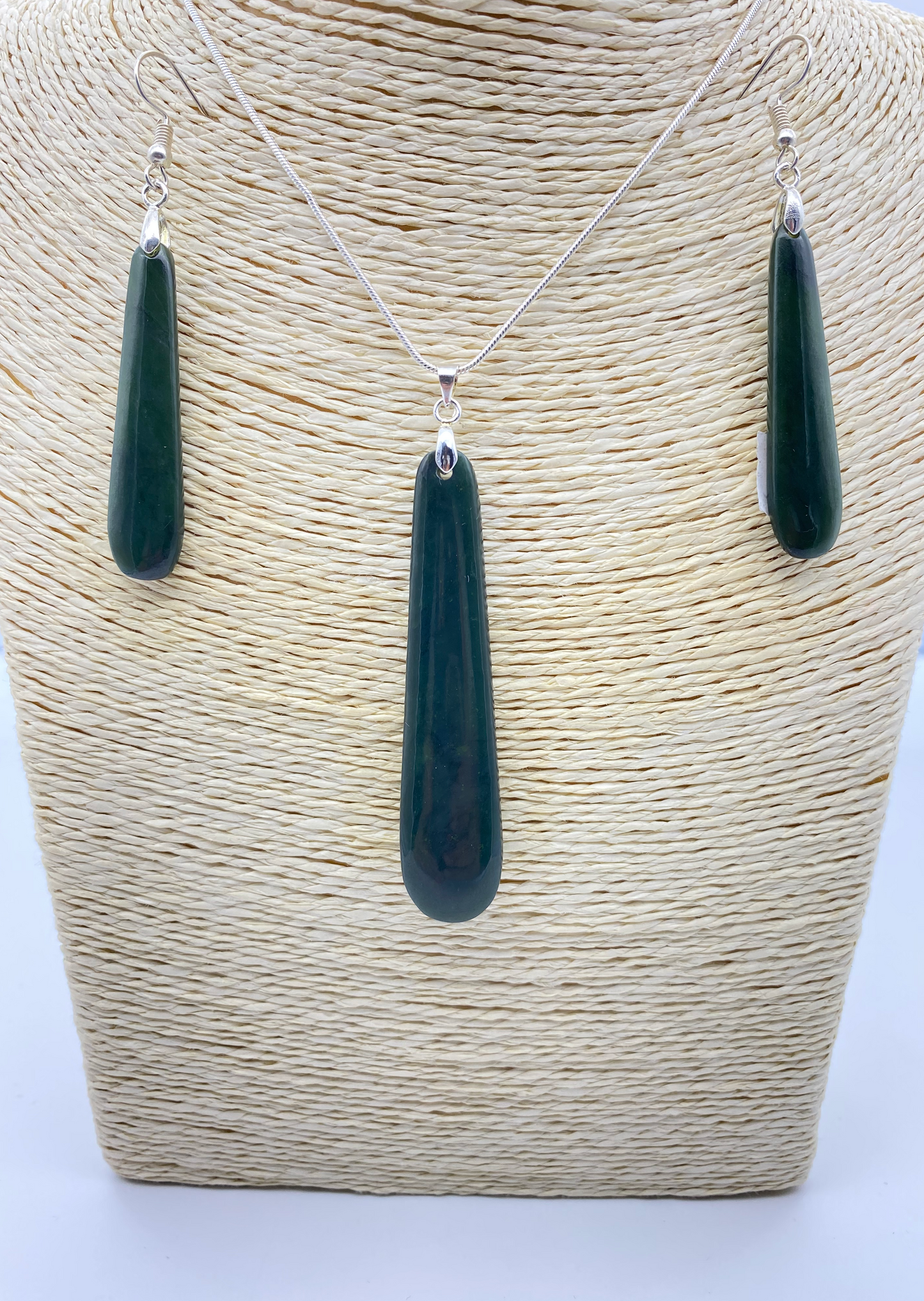 Roimata Pounamu Pendant & Earring Set