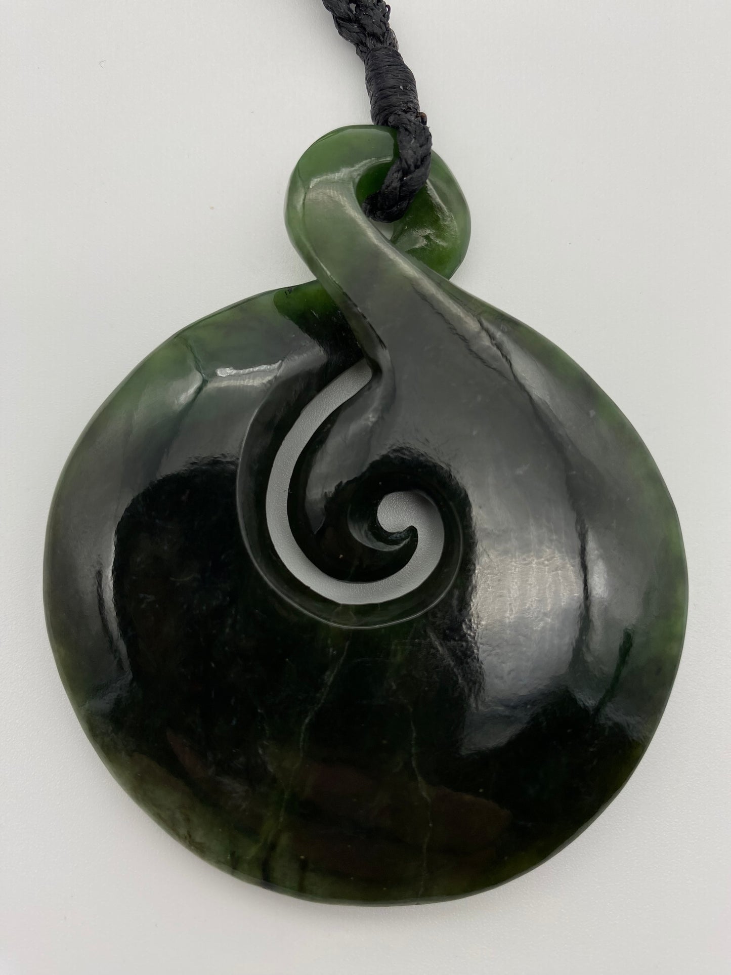 Pikorua Koru - Pounamu